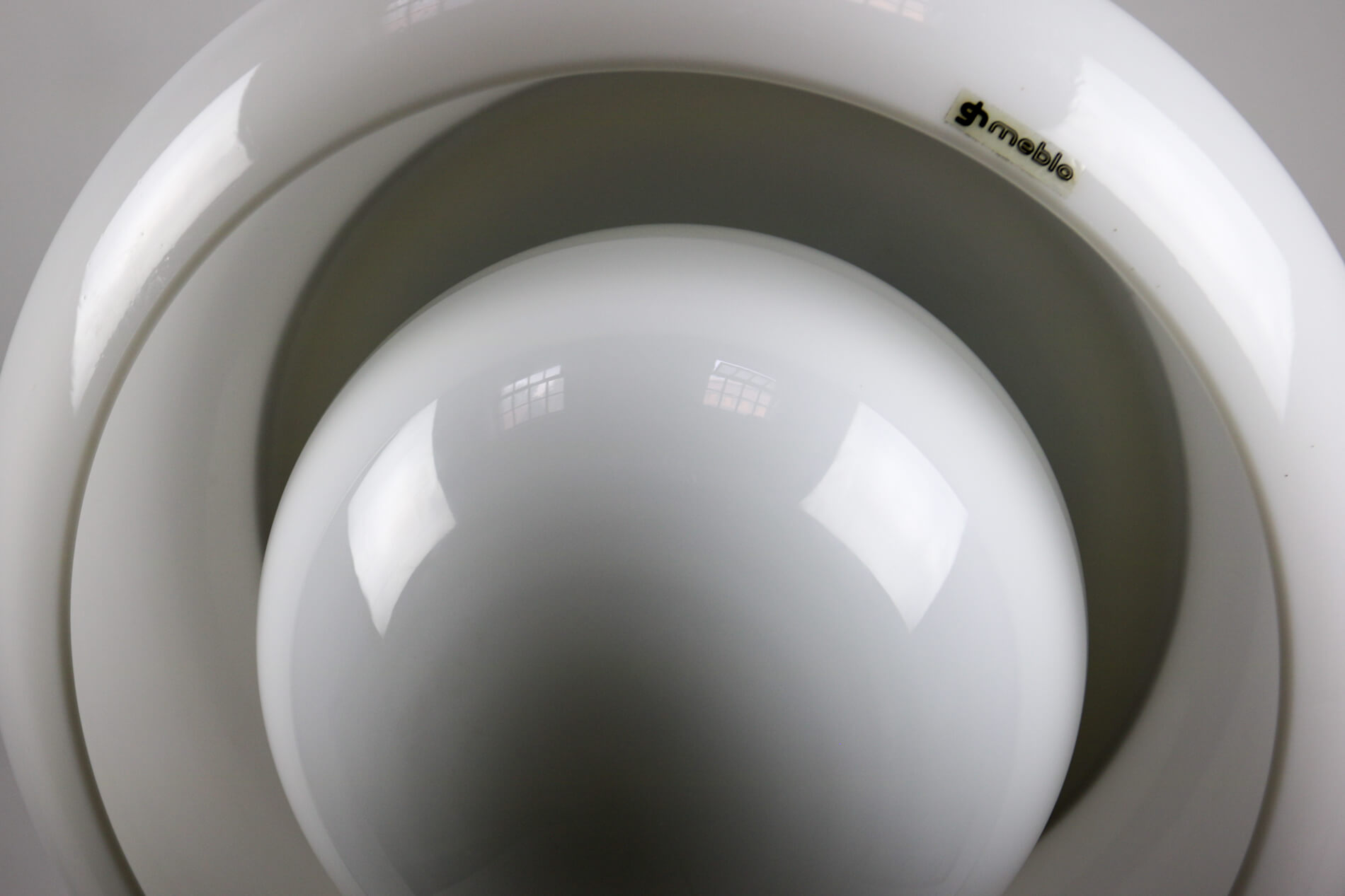 White and gold Space Age pendant lamp by Harvey Guzzini for Meblo, 1970s