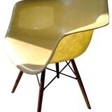 CHARLES EAMES _ ZENITH ARMCHAIR EDITION