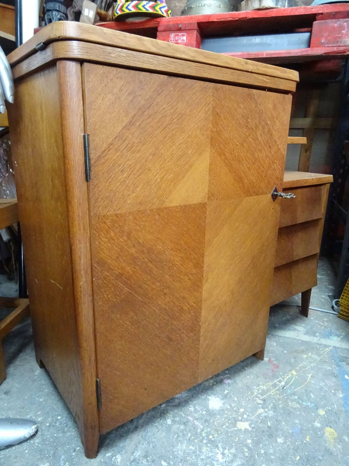 Asymmetrical oak dresser buffet