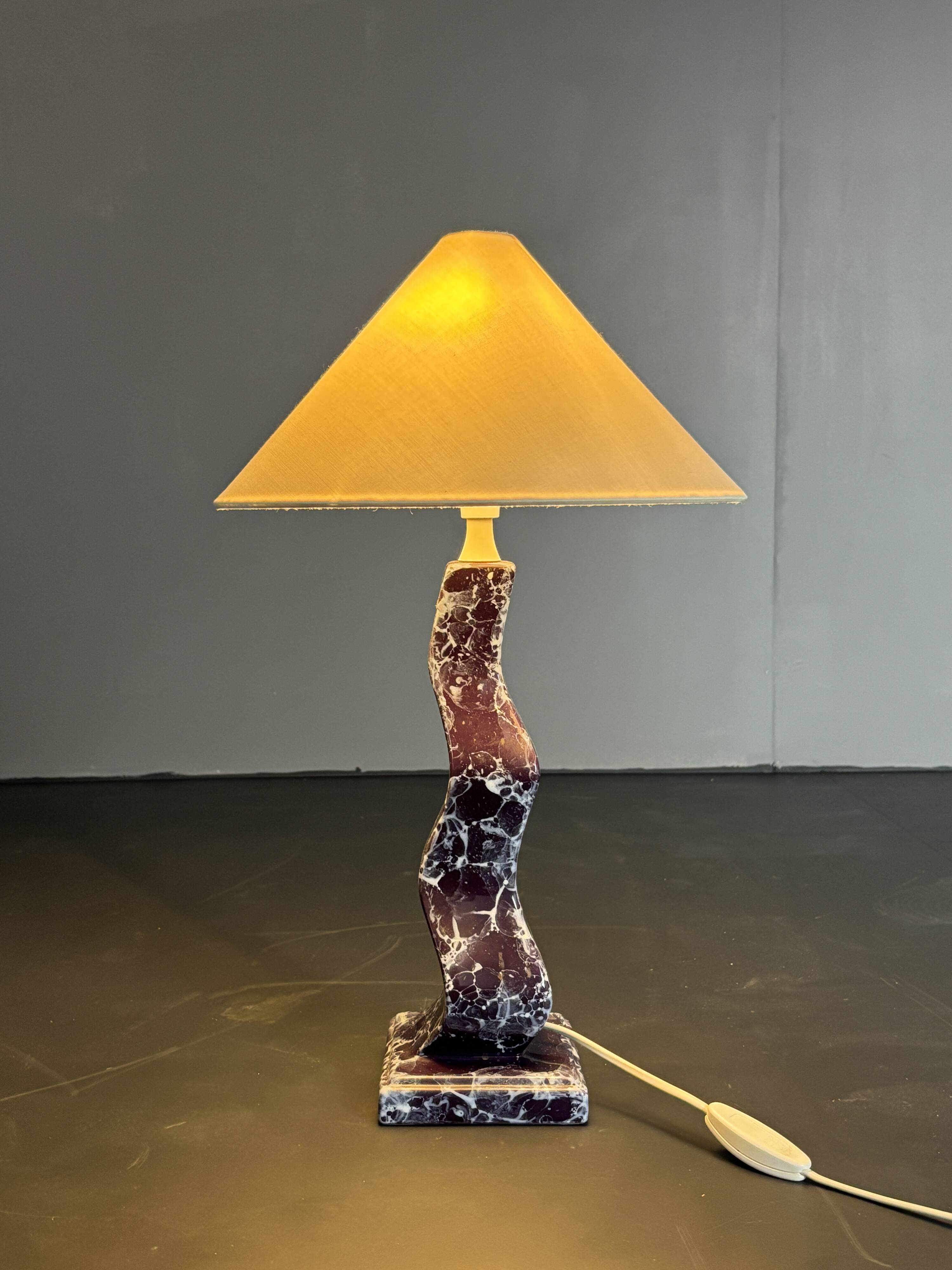 Post modern curvy wavy faux marble zig zag lamp, 1980s