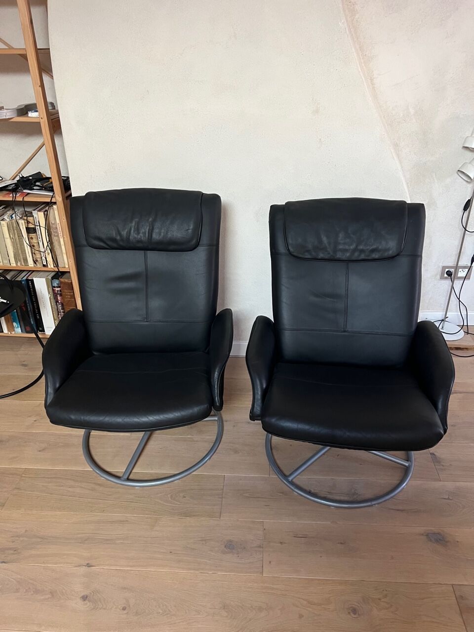 Ikea malung leather armchairs black