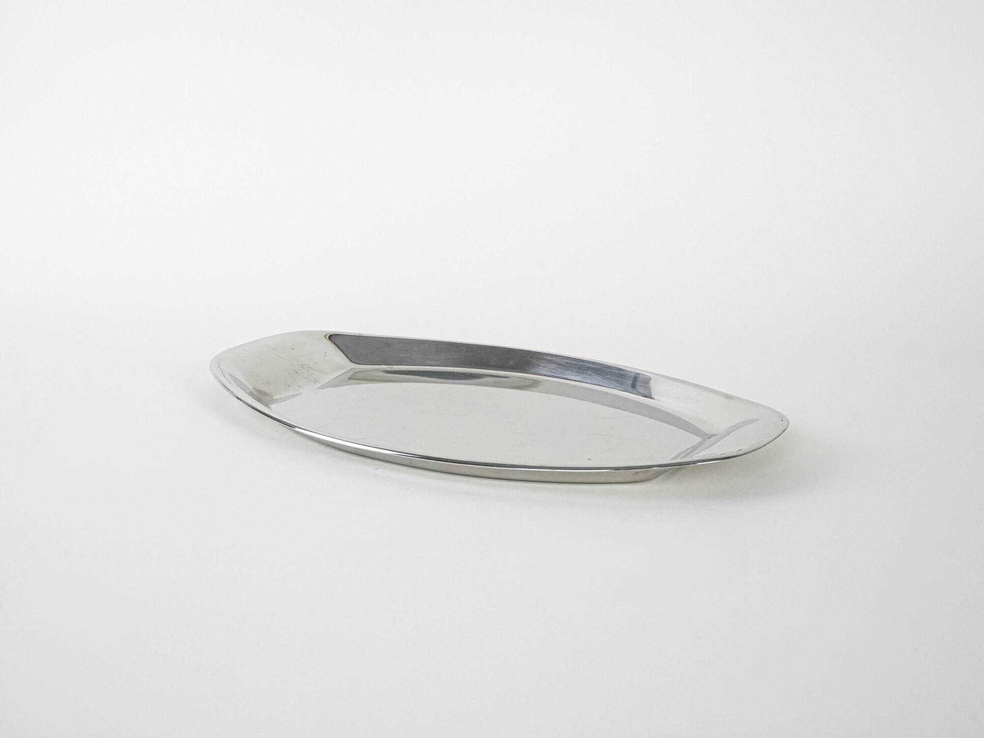 Oval metal tray, Italian design, 1980s, production: Italy