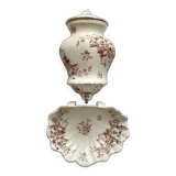 Antique wall fountain in ironstone, "Spring" Gien earthenware, late 19th century