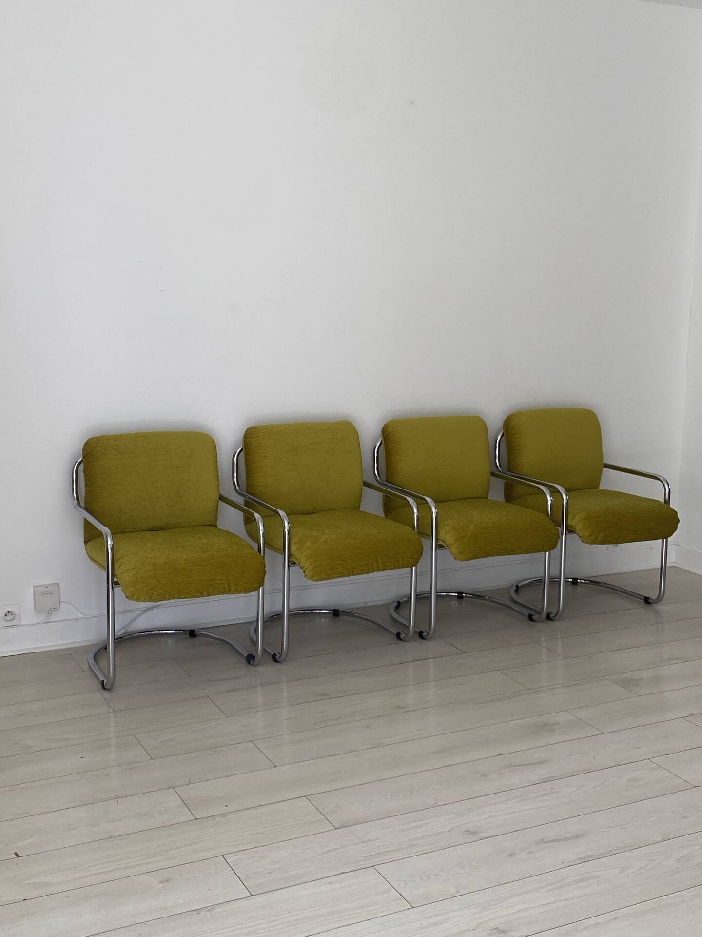 4 chairs Guido Faleschini l4Mariani Italy 1970