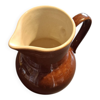 Vintage lacquered cradle