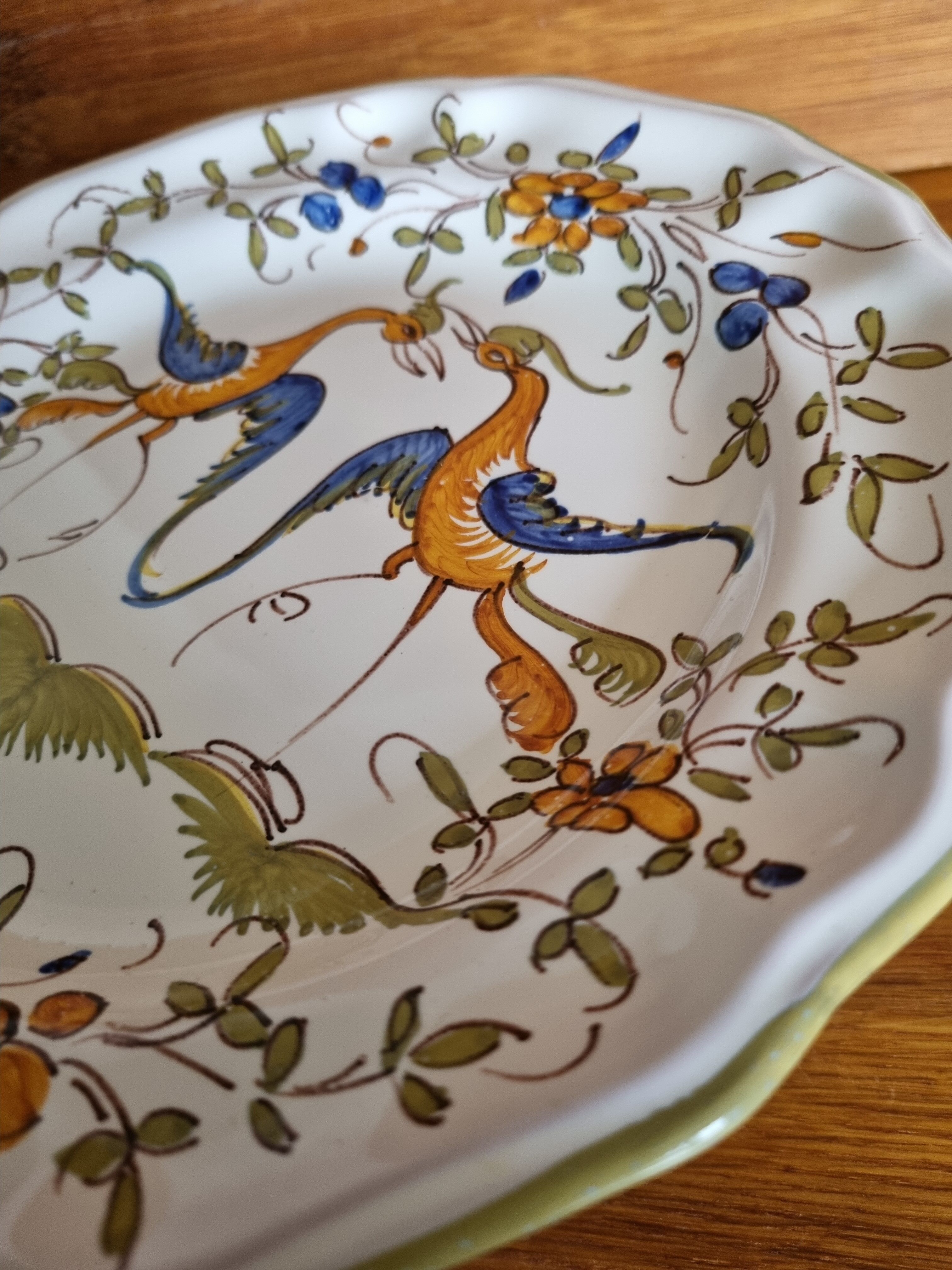 Assiette de présentation sur pied douche Martres Tolosane décor Moustier