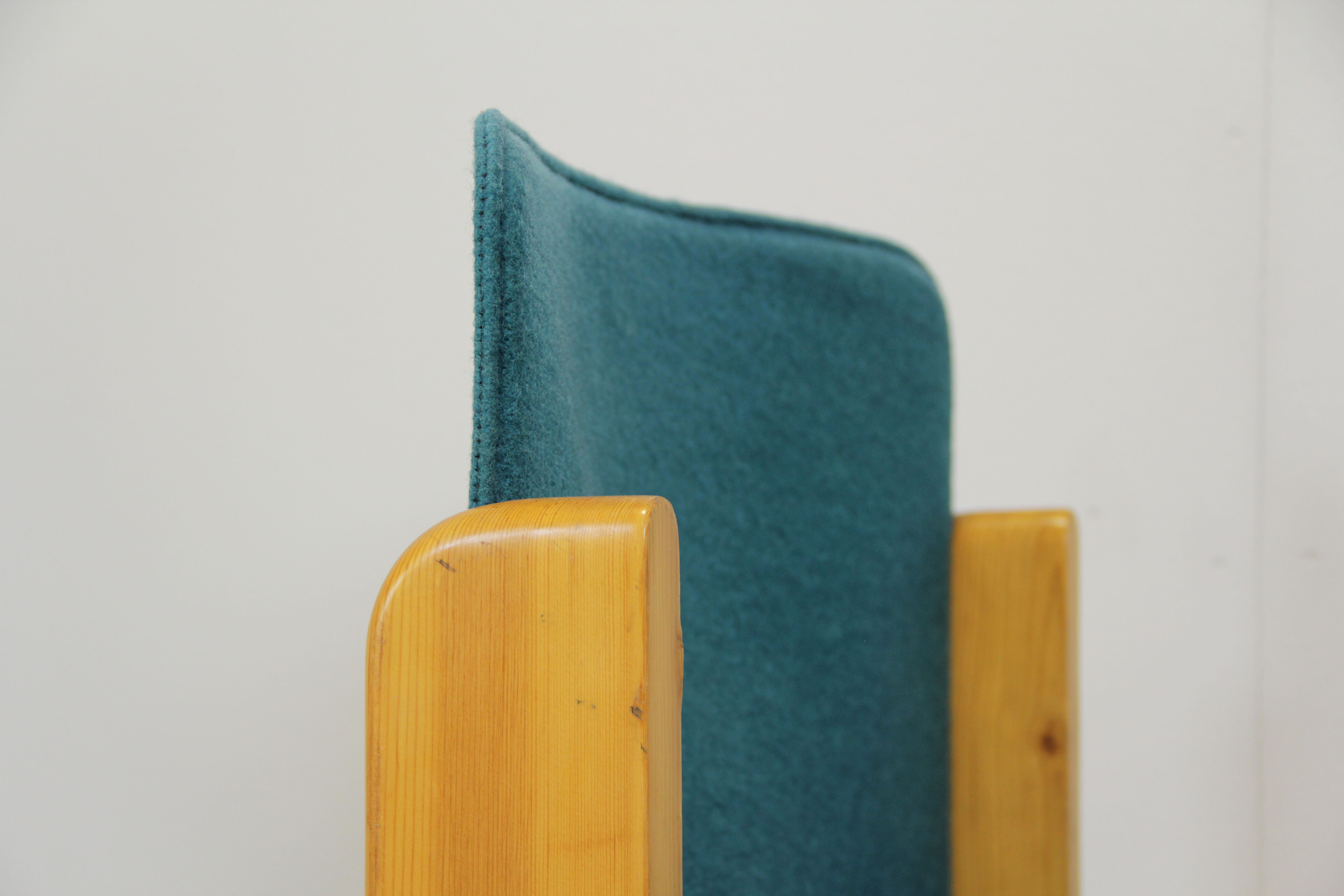 Side chair in pine and felt, Italy 1970s