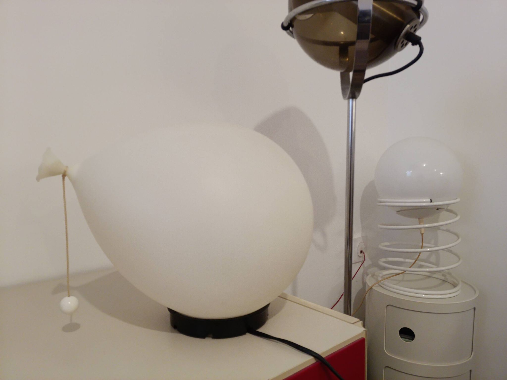 Balloon lamp by designer Yves Christine, produced by Bilumen Italy, 1975