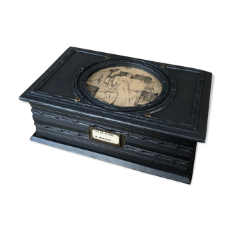 Naughty wooden box