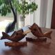 Duo de poissons porte-cure-dents vintage en bois sculpté