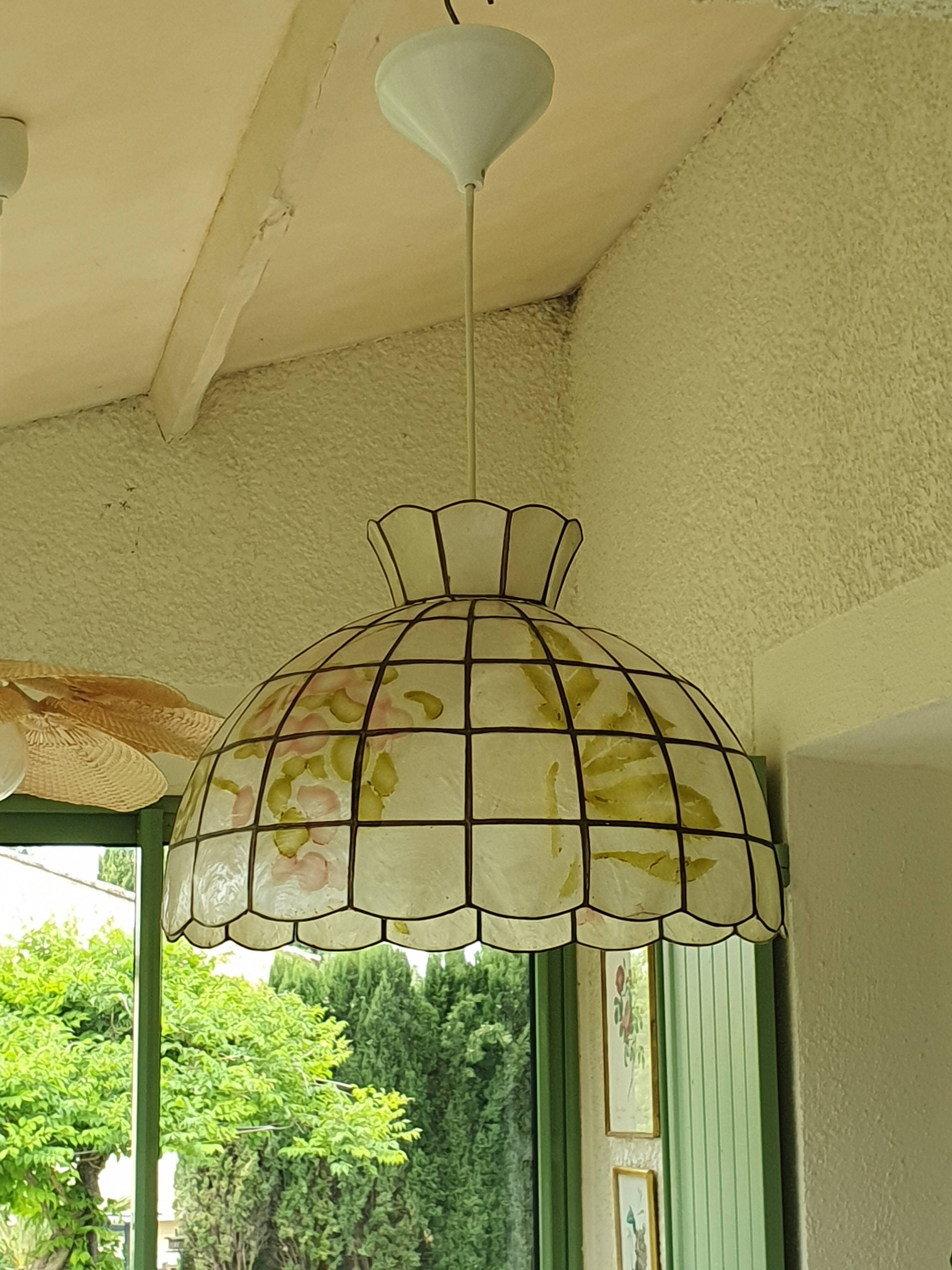 Lustre nacre et laiton