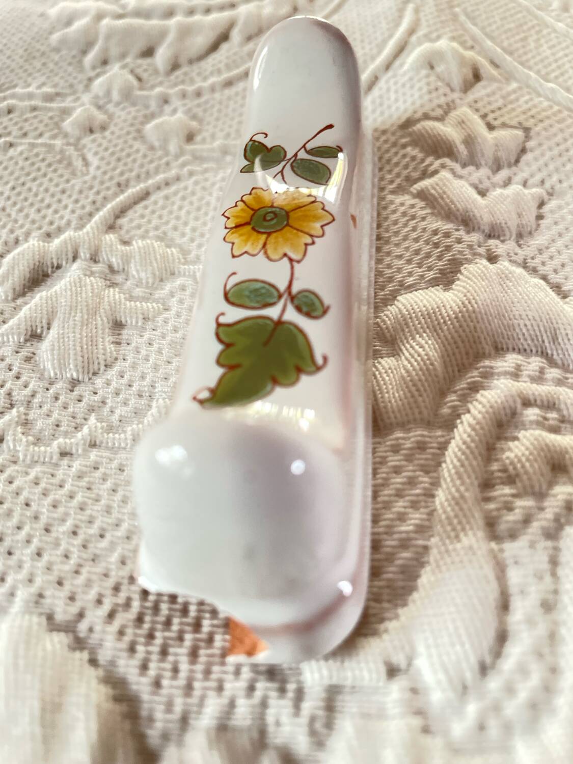 12 earthenware knife holders from Moustiers Sainte Marie at the time of the earthenware makers