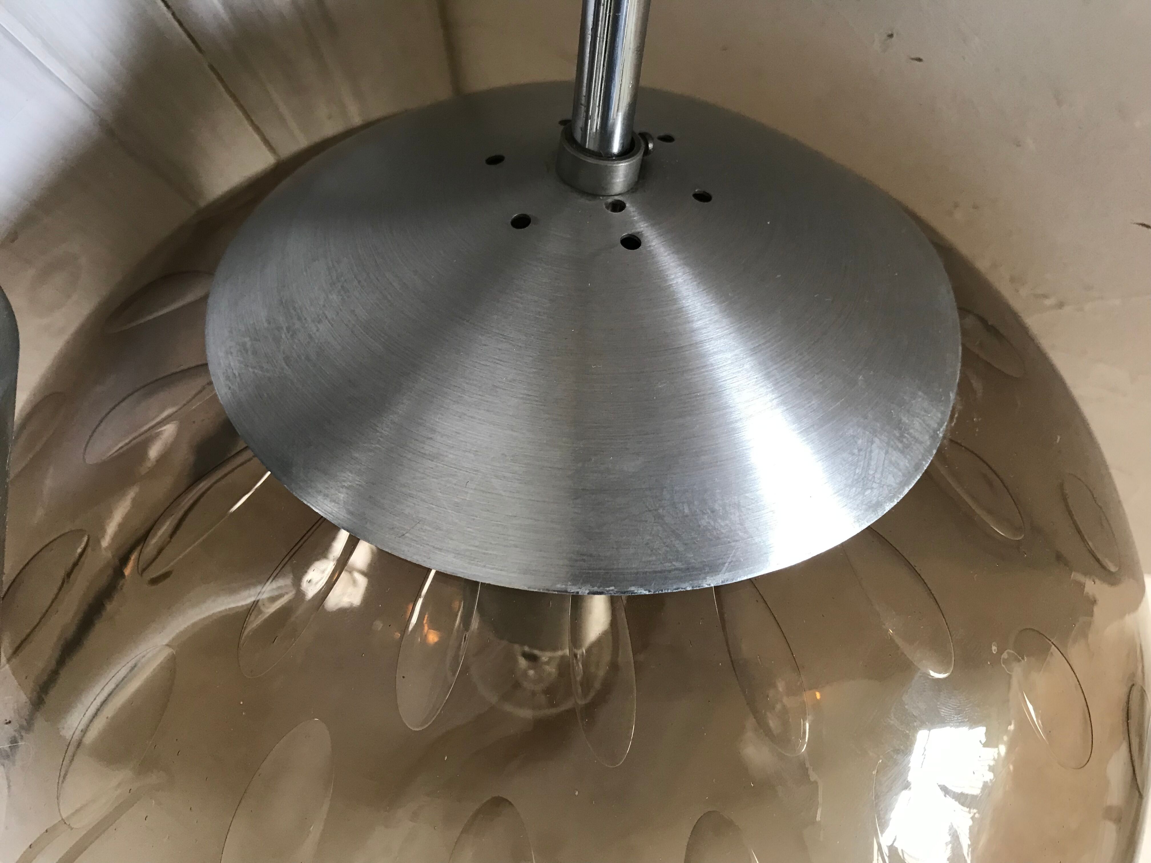 Vintage smoked ball suspension