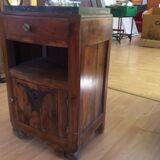 Table de nuit en bois