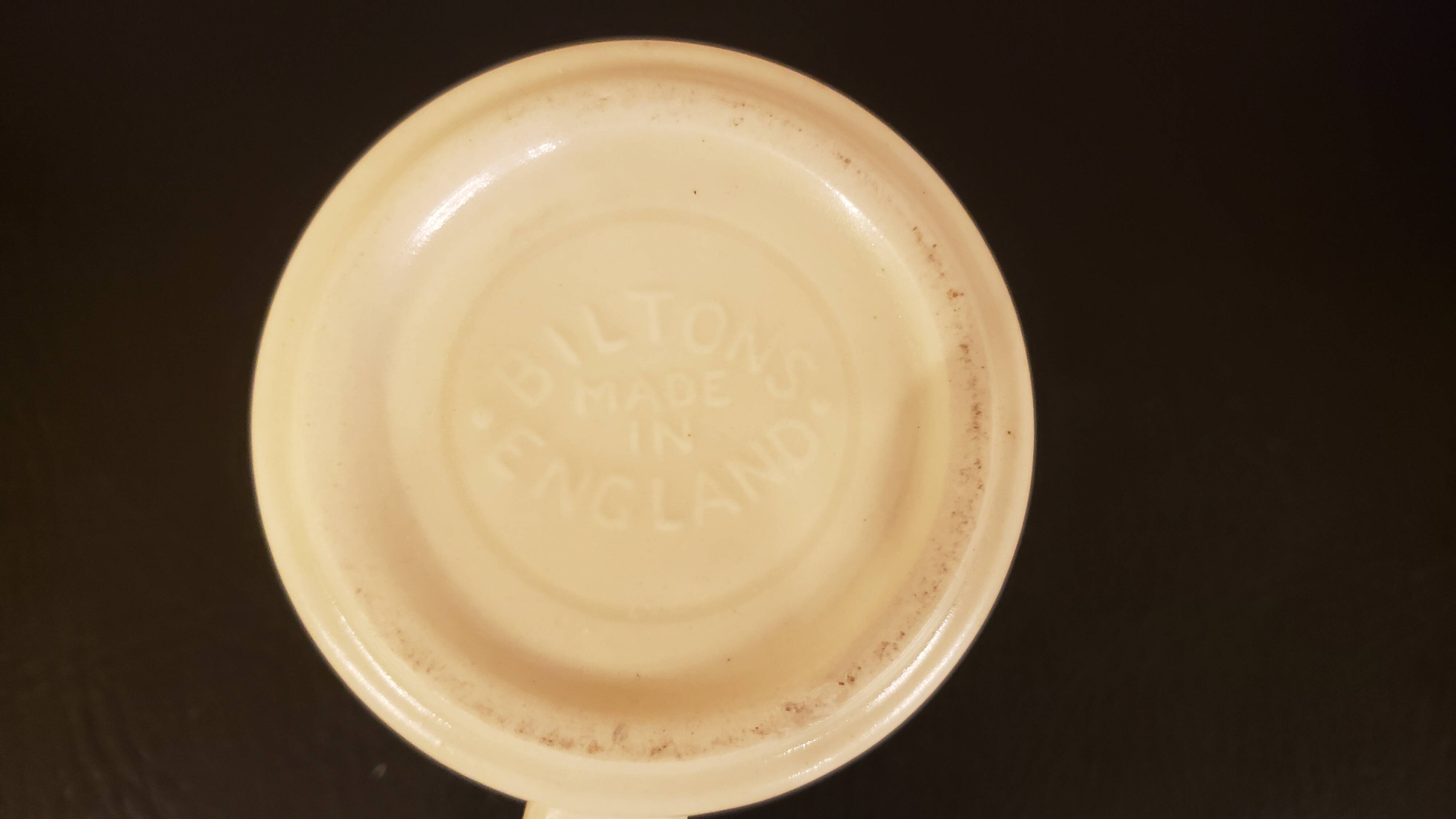 3 vintage BILTONS mugs