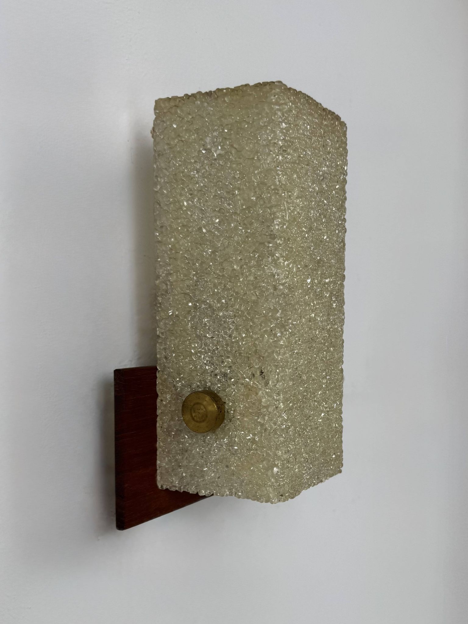 Vintage wall light, Perspex and wood, France, 1960.