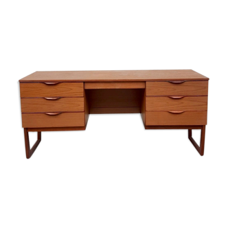 Mid century knee hole desk