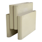 Magazine holder by giotto stoppino for kartell, 1970
