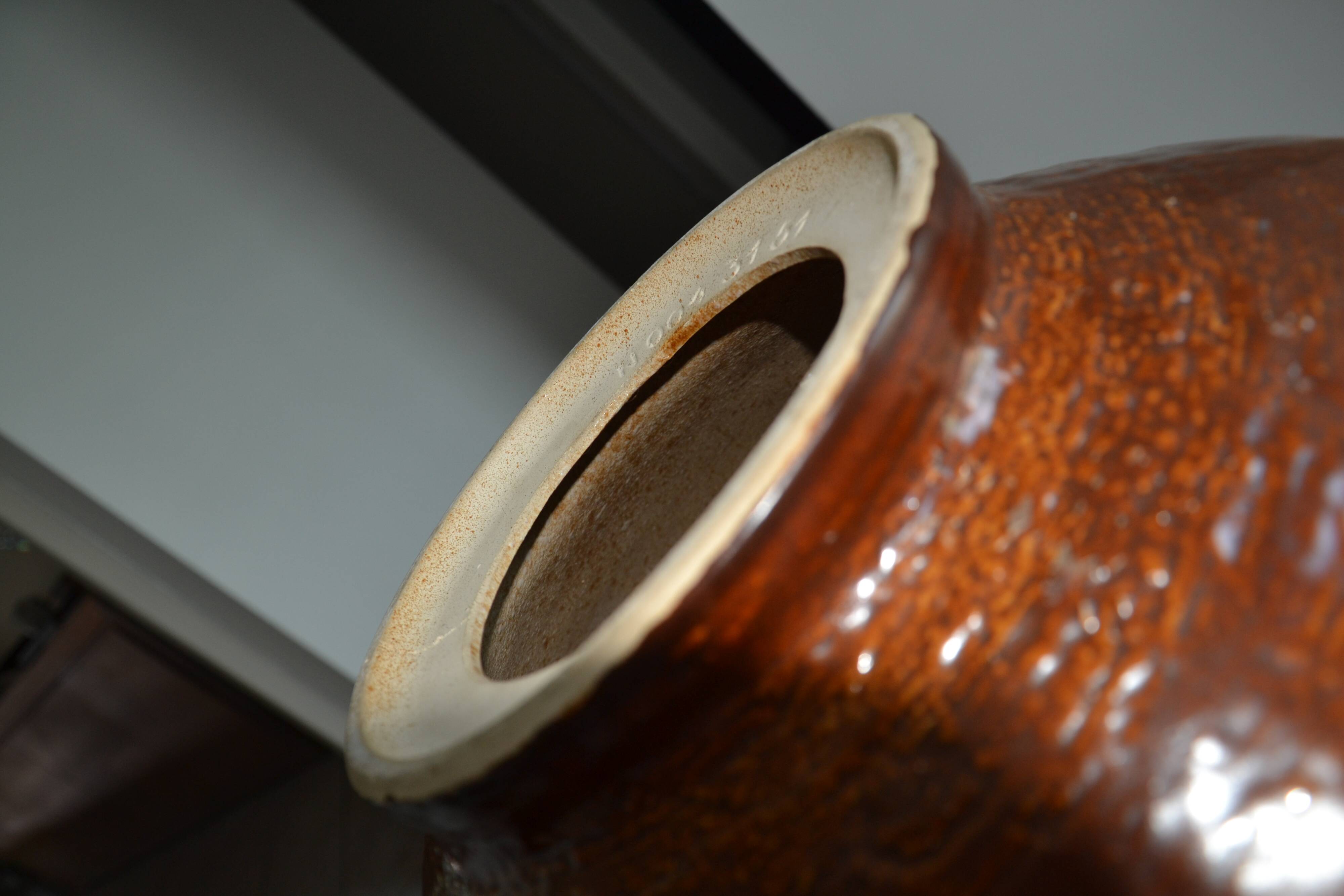Large floor lamp from the 60s-70s.