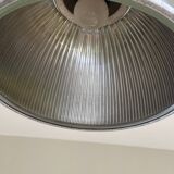 Industrial ceiling pendant light in aluminum and holophane-type glass