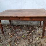 Farm table