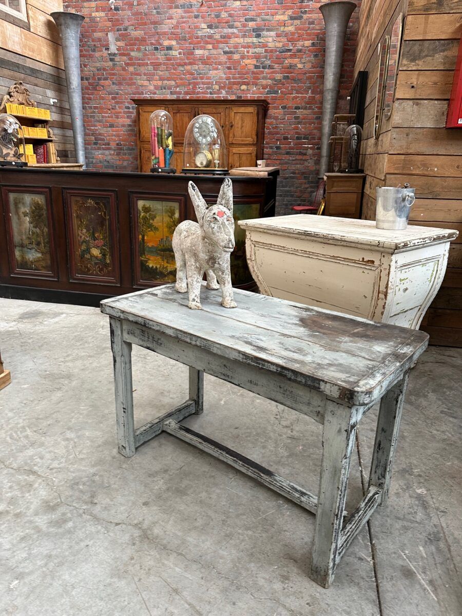 Patinated console from the early 20th century.