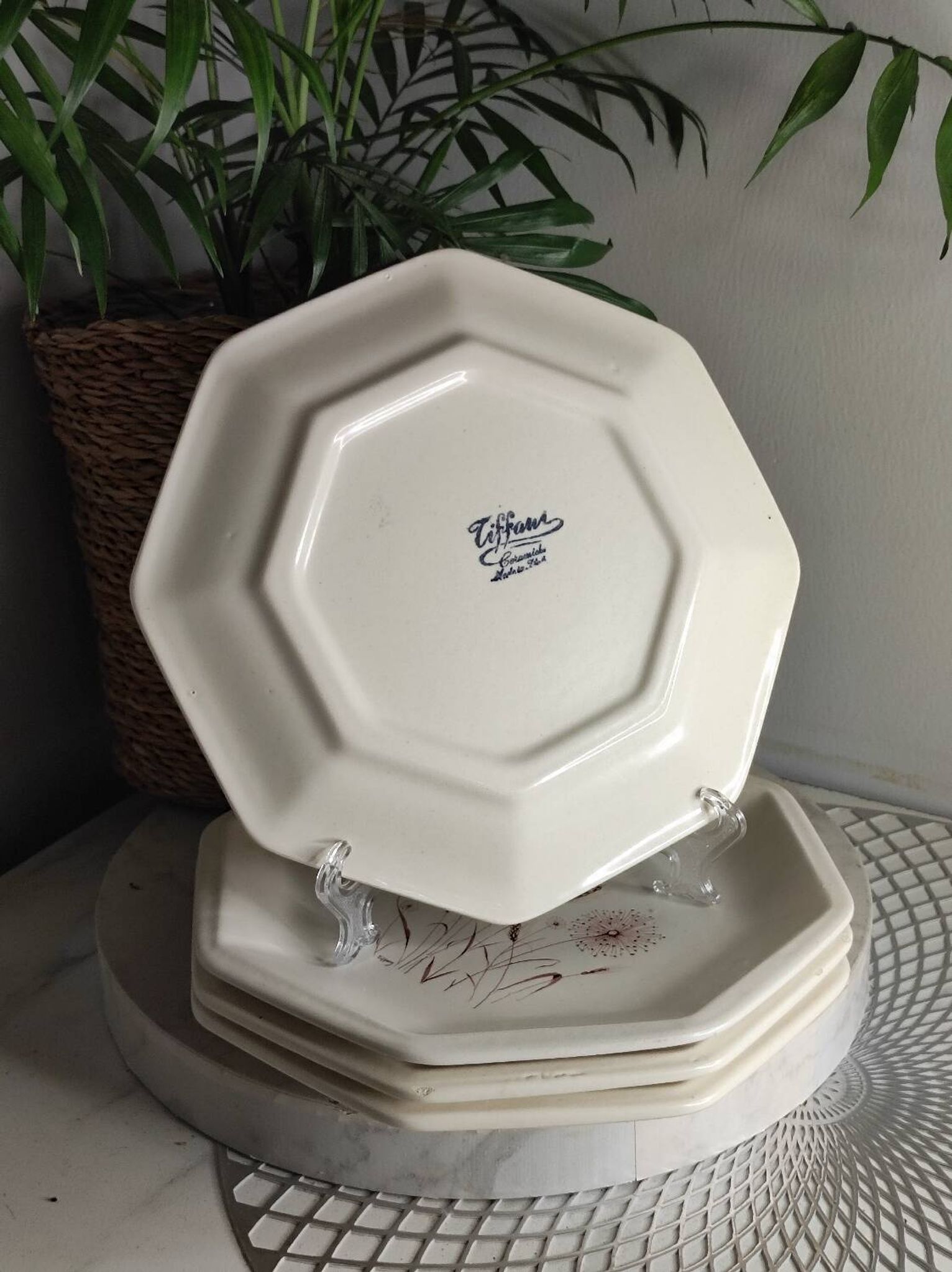 Assiettes plates tiffani