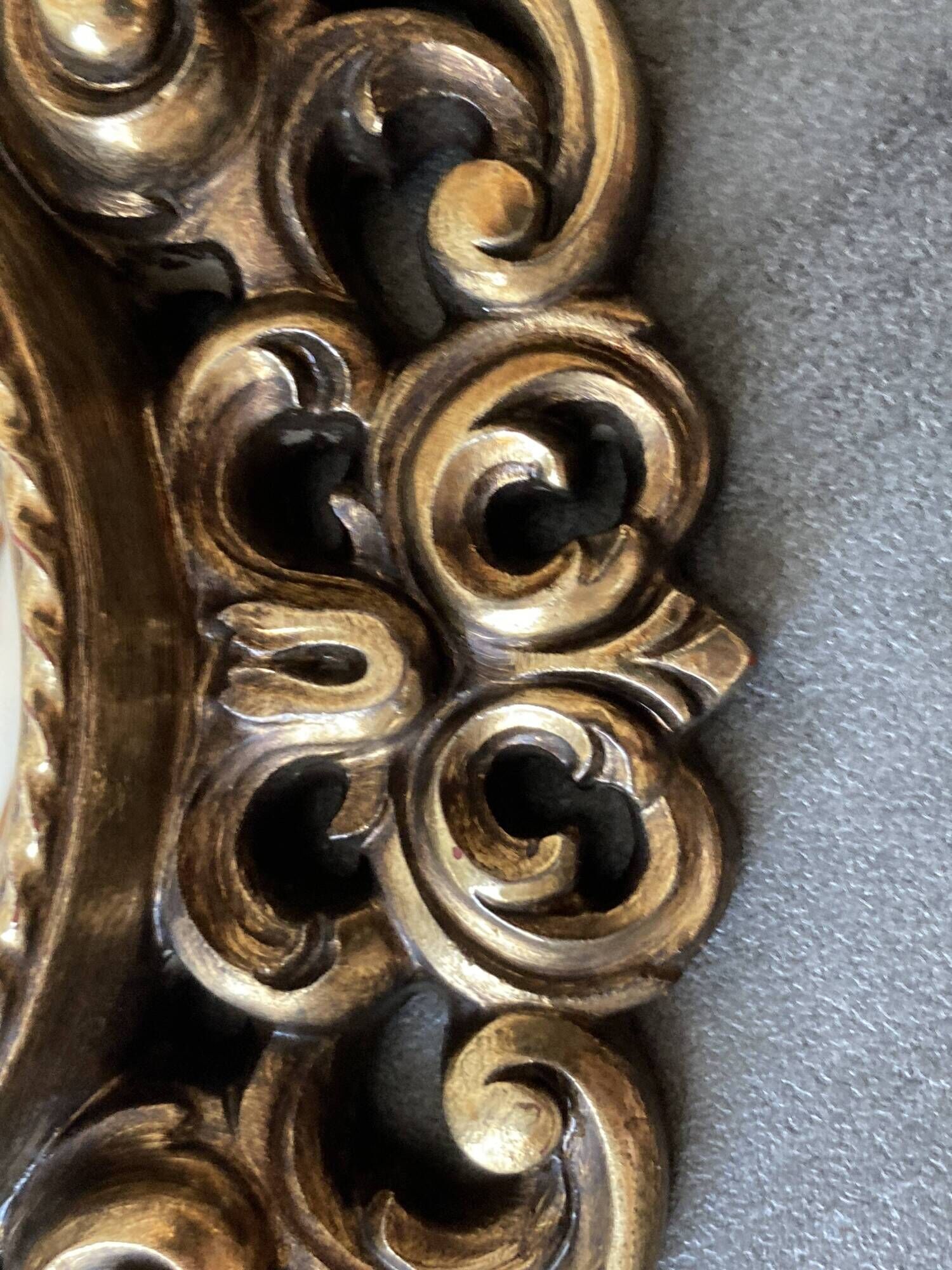 Vintage convex witch mirror – carved gilded wood – 1960s