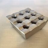 Ultima style ashtray