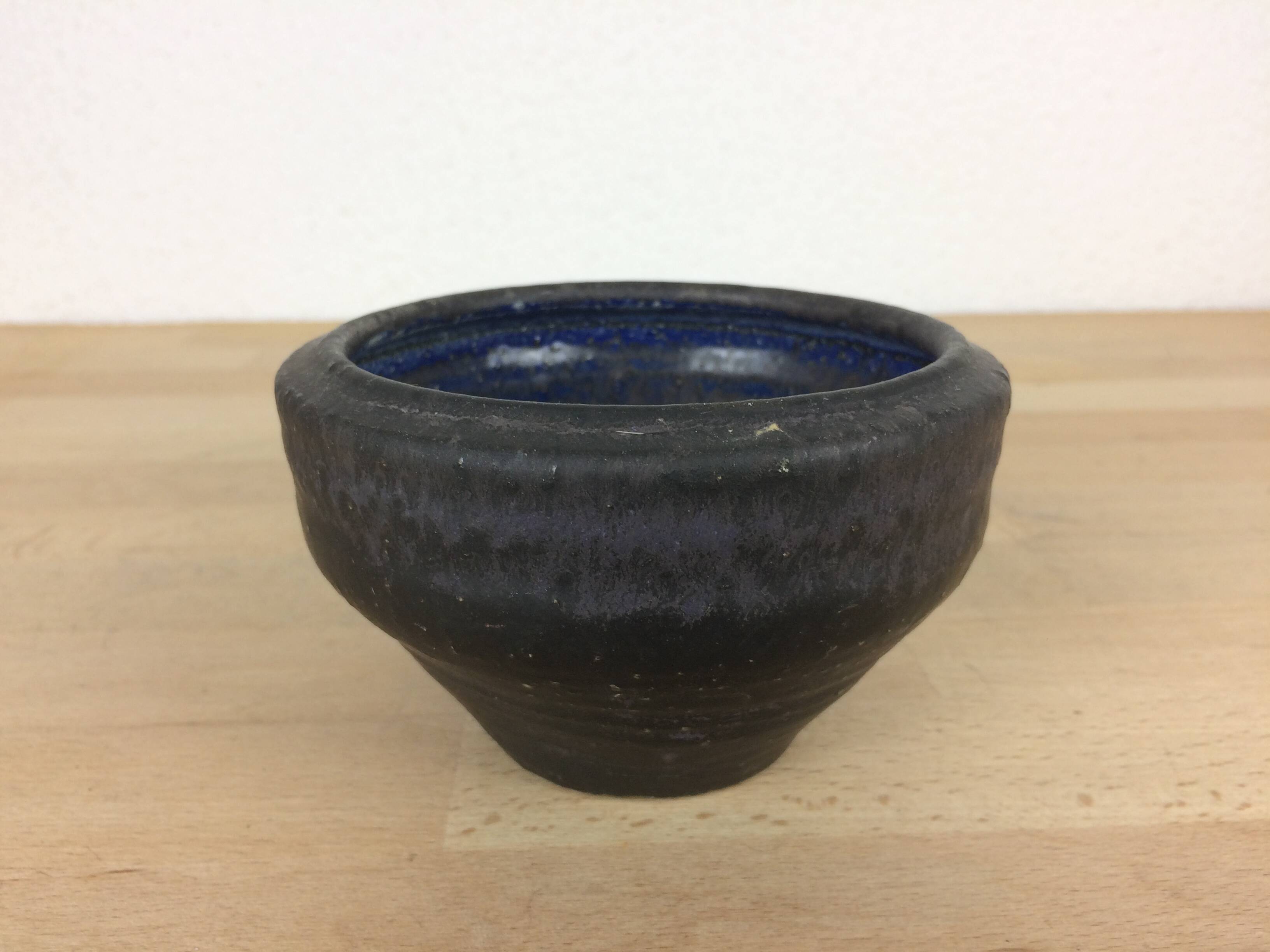 Scandinavian ceramic pocket emptier by Mobach