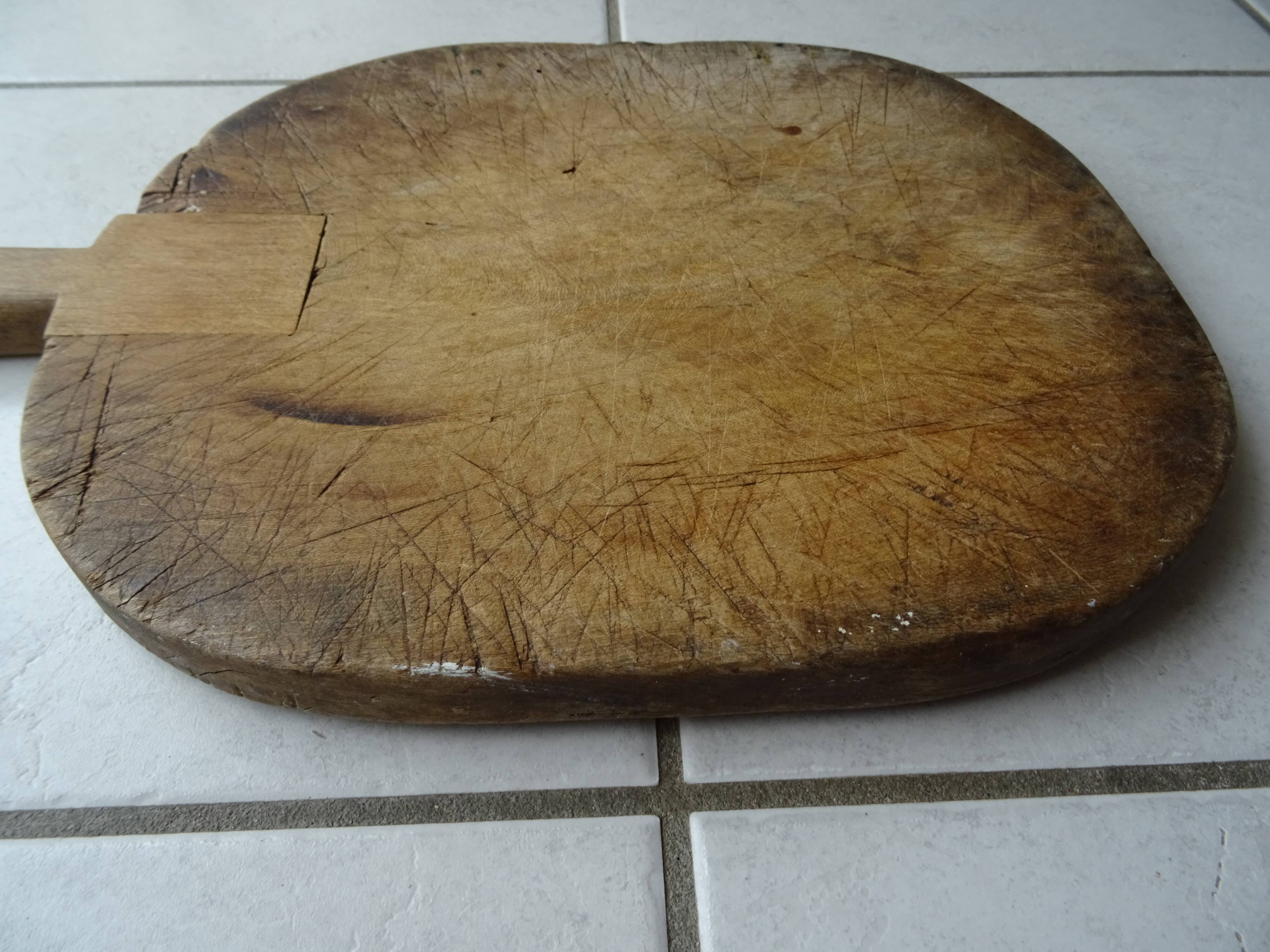 Provence solid wood cutting board