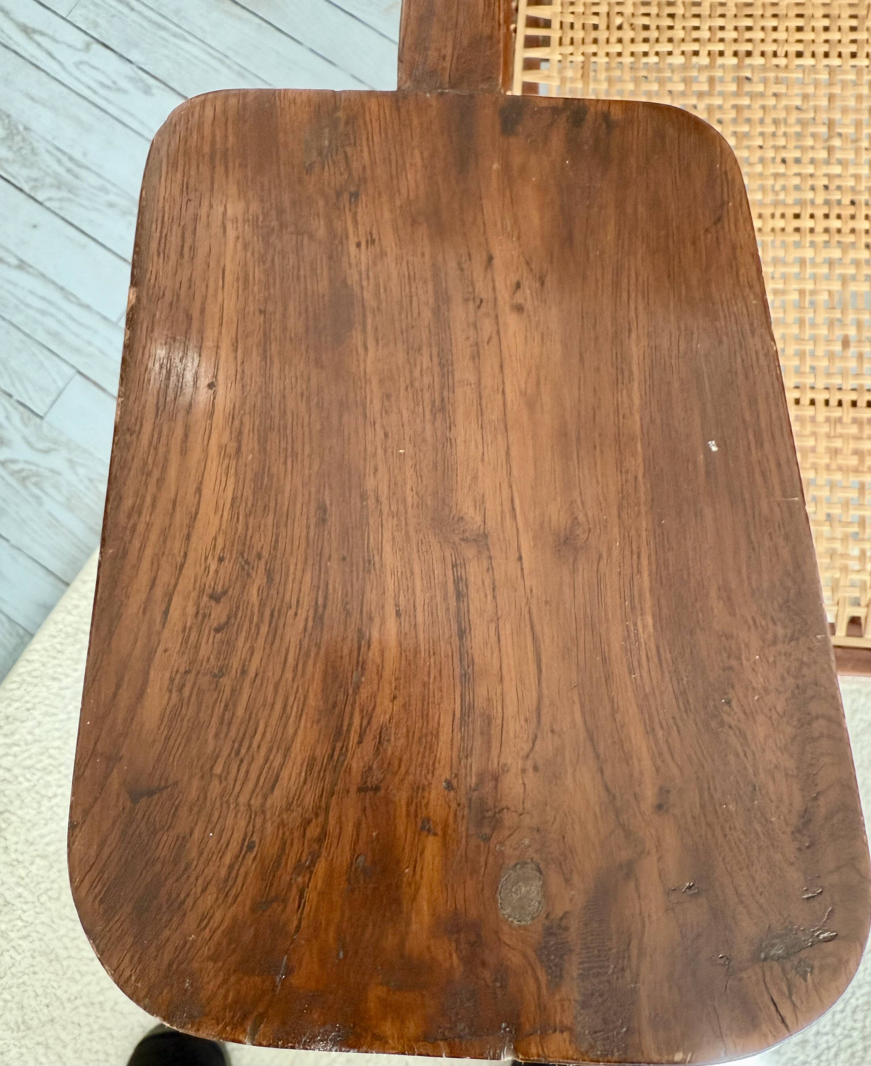 Pierre Jeanneret chaise modèle à  écritoire