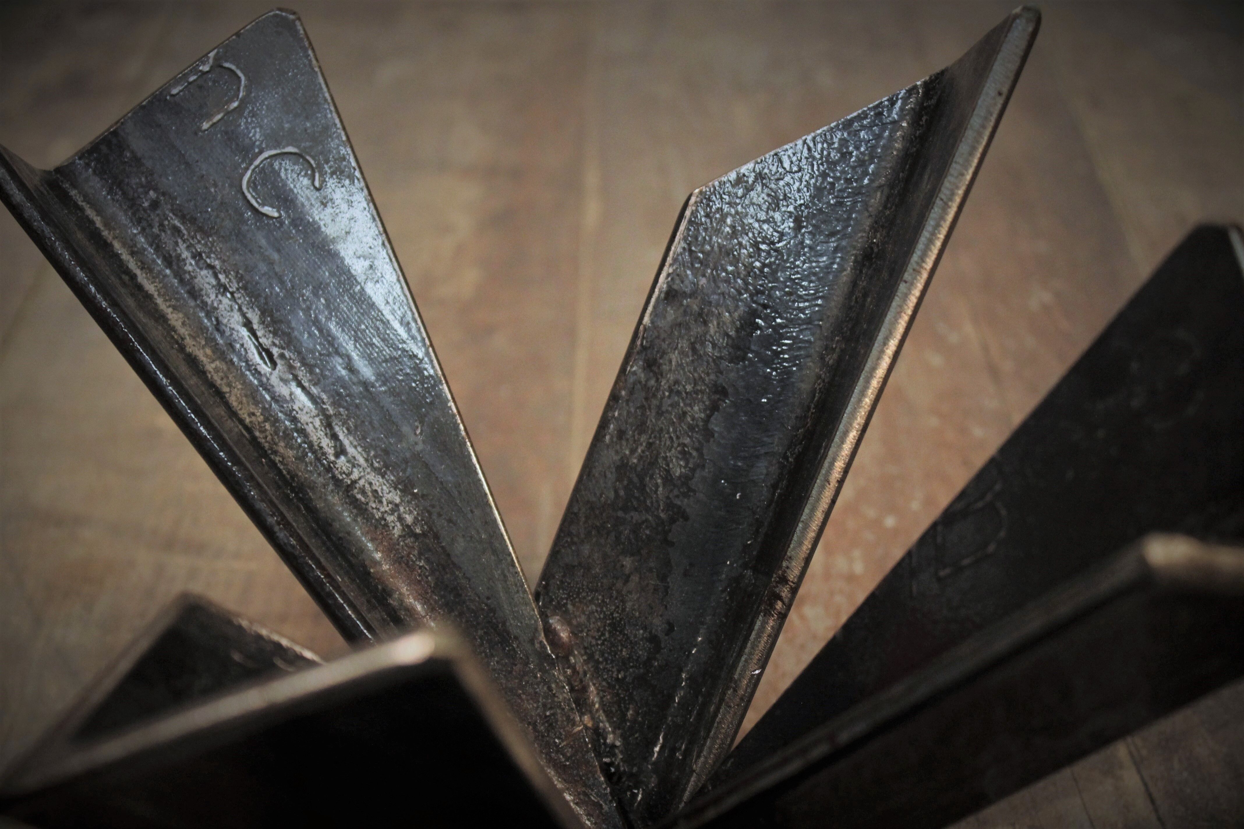 Vintage metal table center