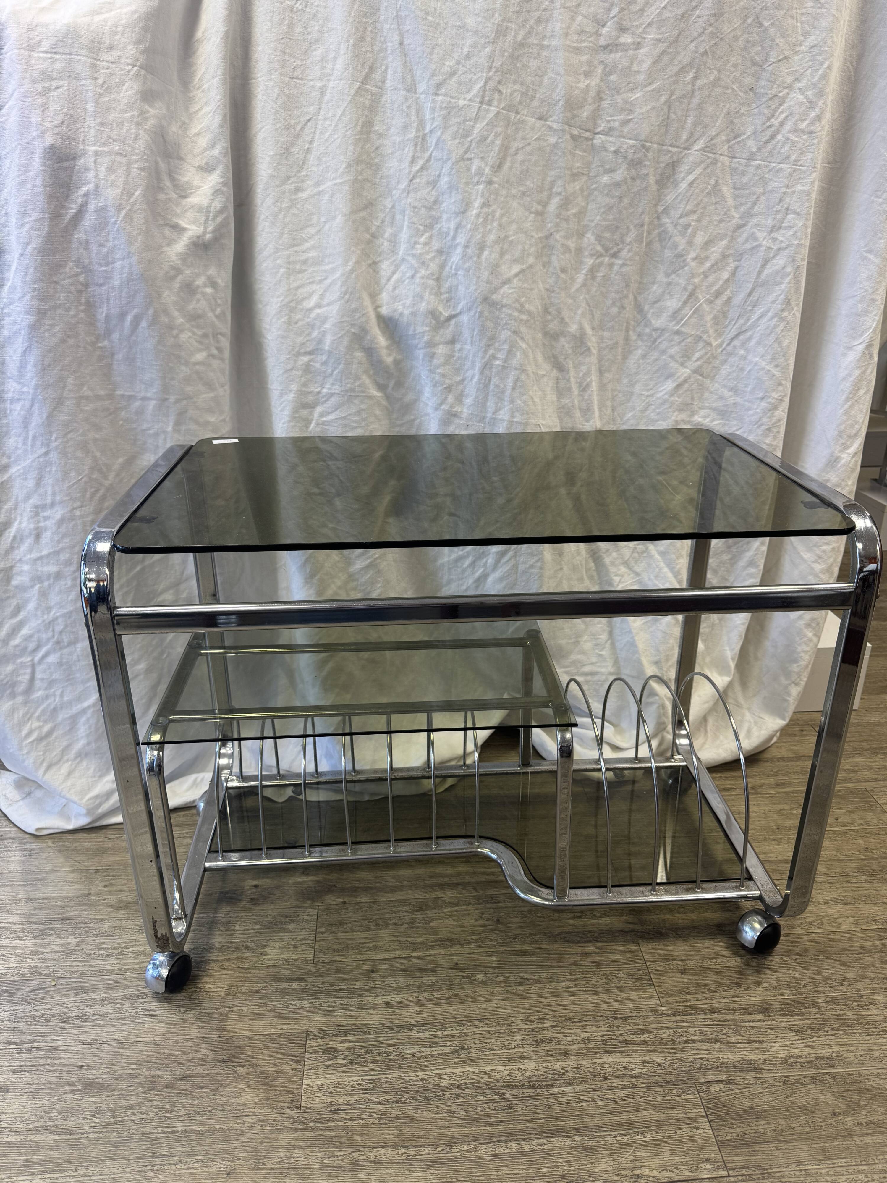 Vintage 70s rolling trolley