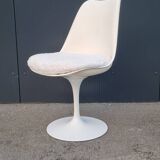 Tulip chair by Eero Saarinen, for Knoll