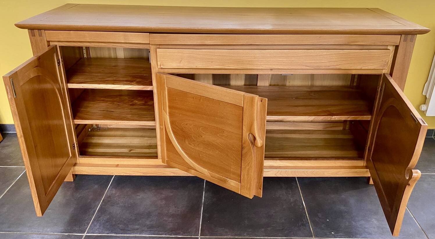 Solid oak chest of drawers desmarchelier