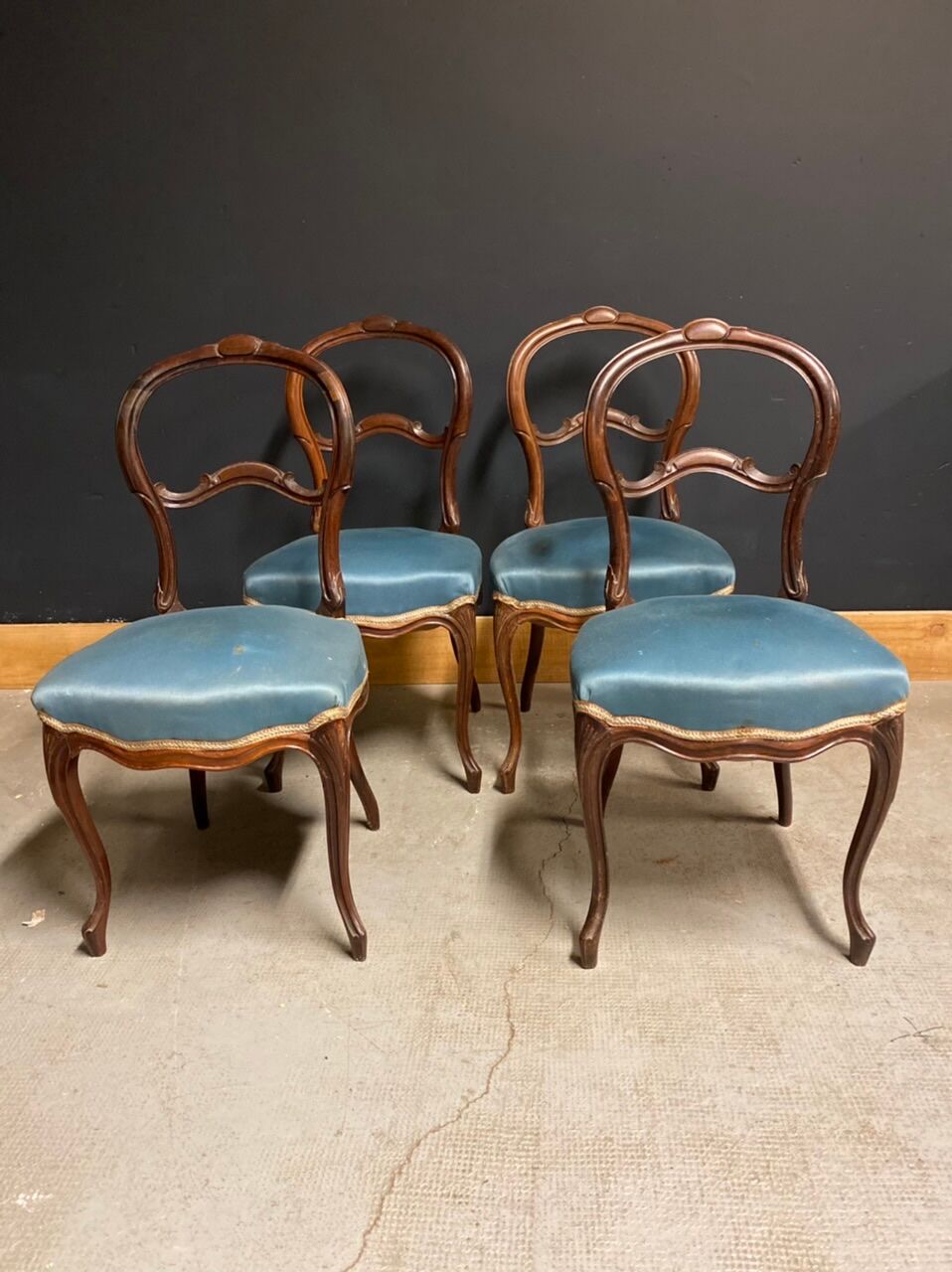 Série de 4 chaises XIXeme Napoléon III