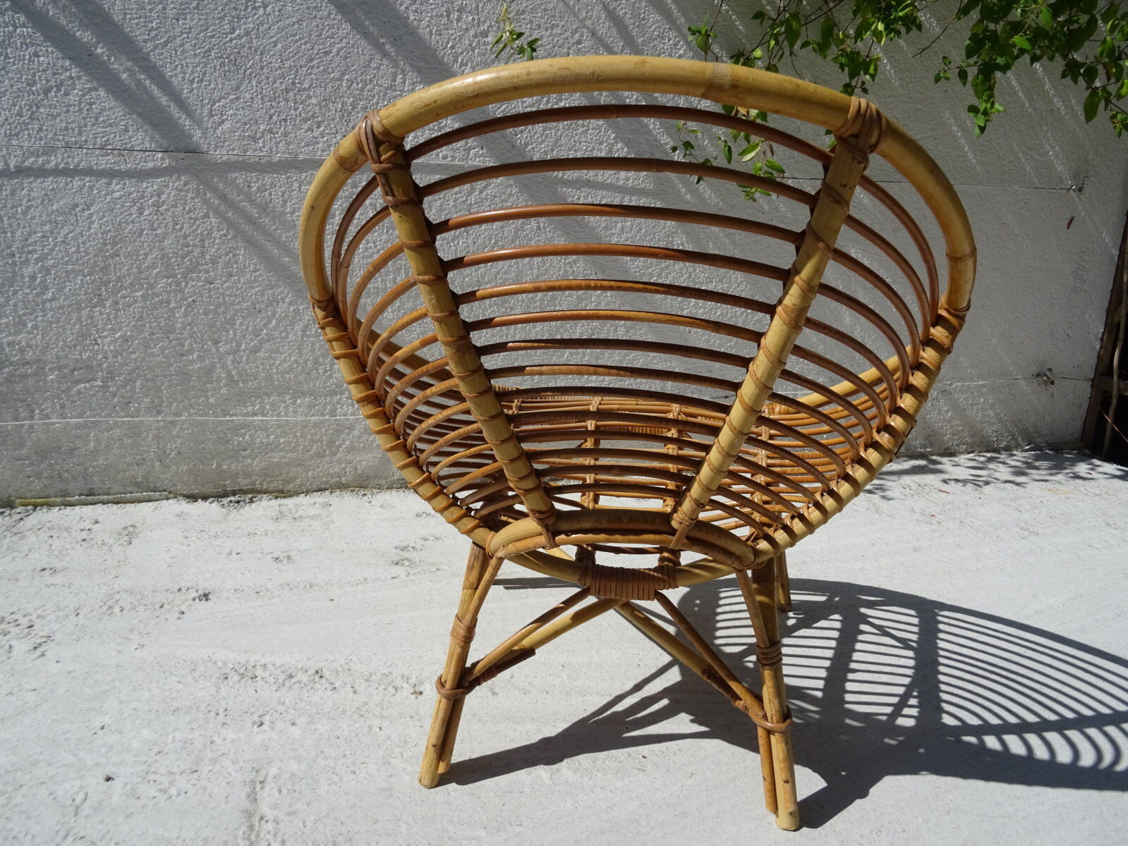 Rattan chair basket