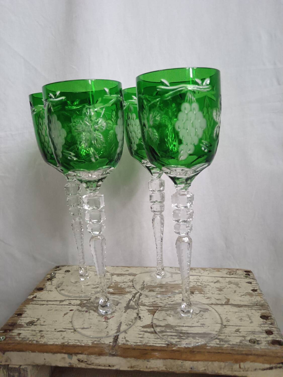 Lot de 4 verres cristal.