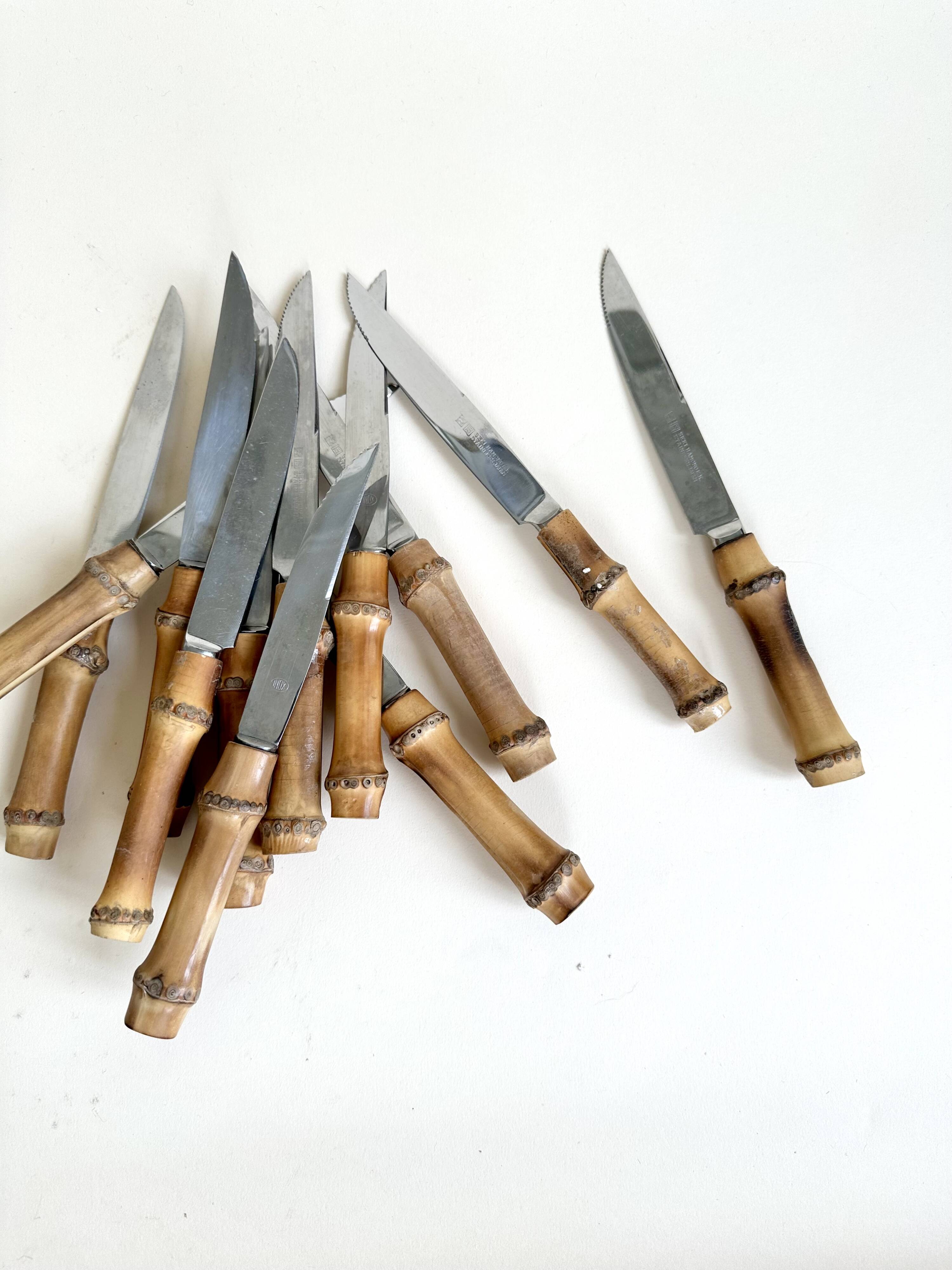 Set of 12 knives with bamboo handle