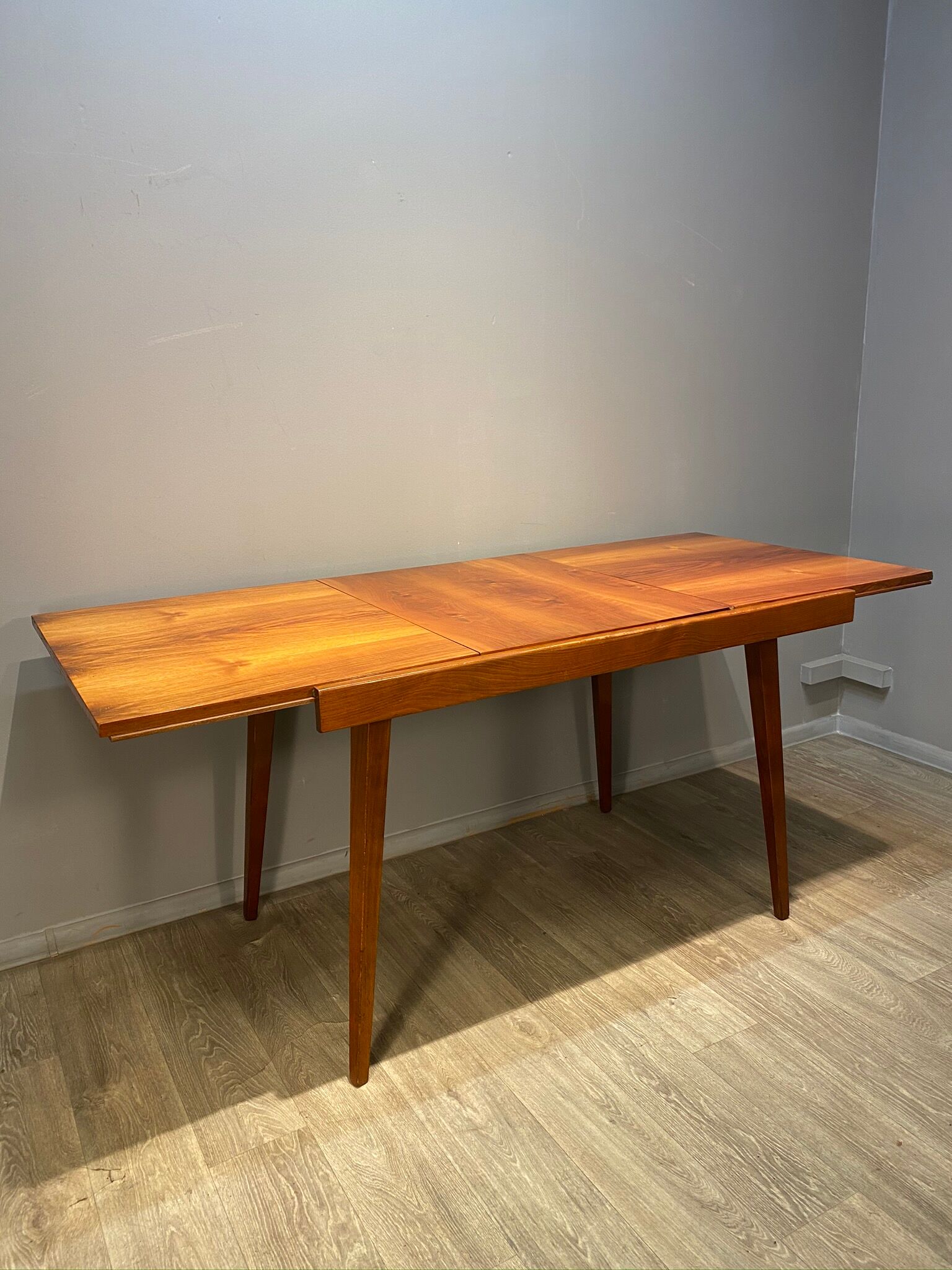 Extendable table Tatra Nabytok 1960'