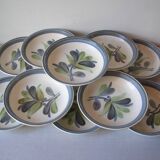 Lot de 11 anciennes assiettes creuses GIEN modèle Nairobi 20 cm
