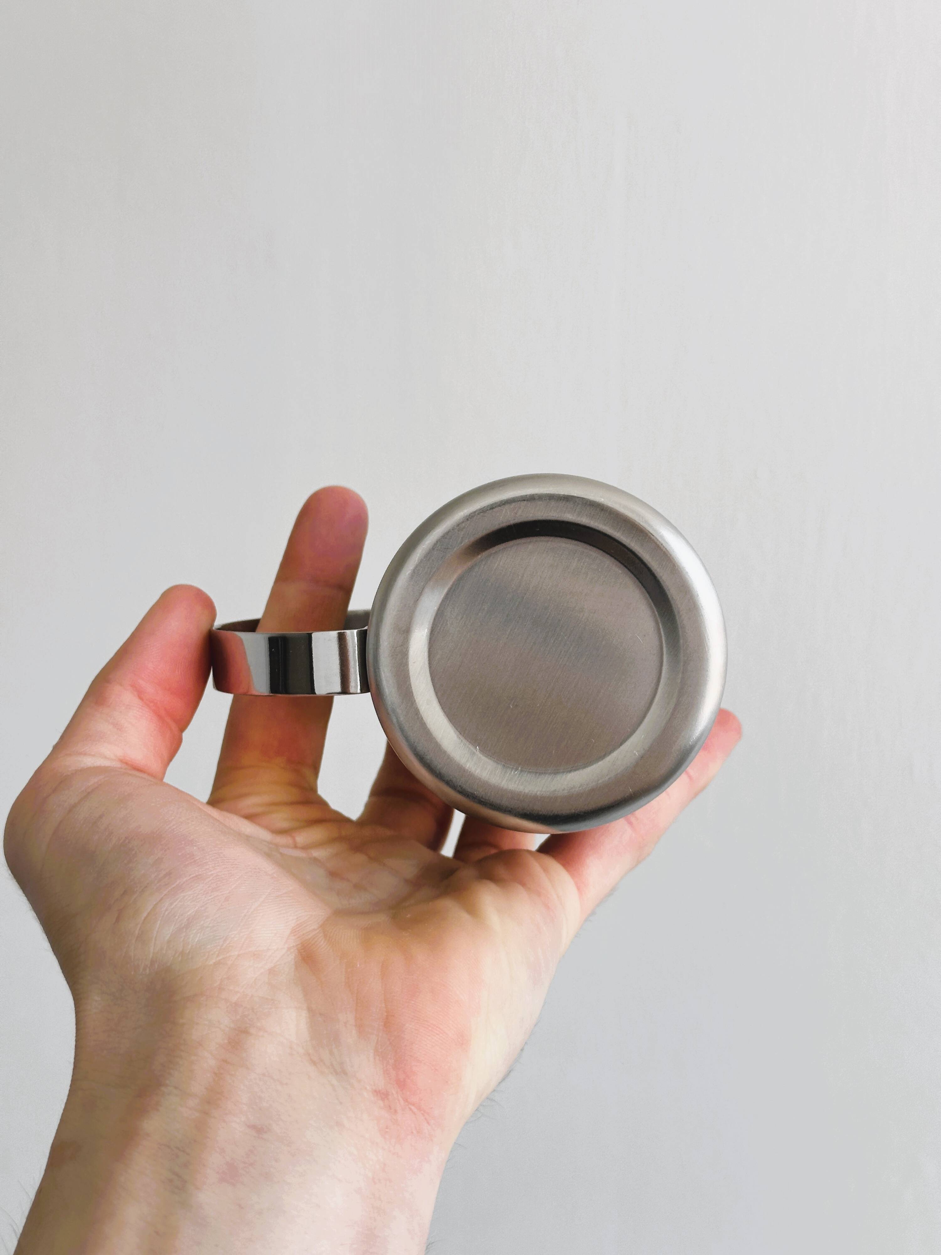 Set of 4 shiny stainless steel mugs