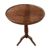 Wooden pedestal table