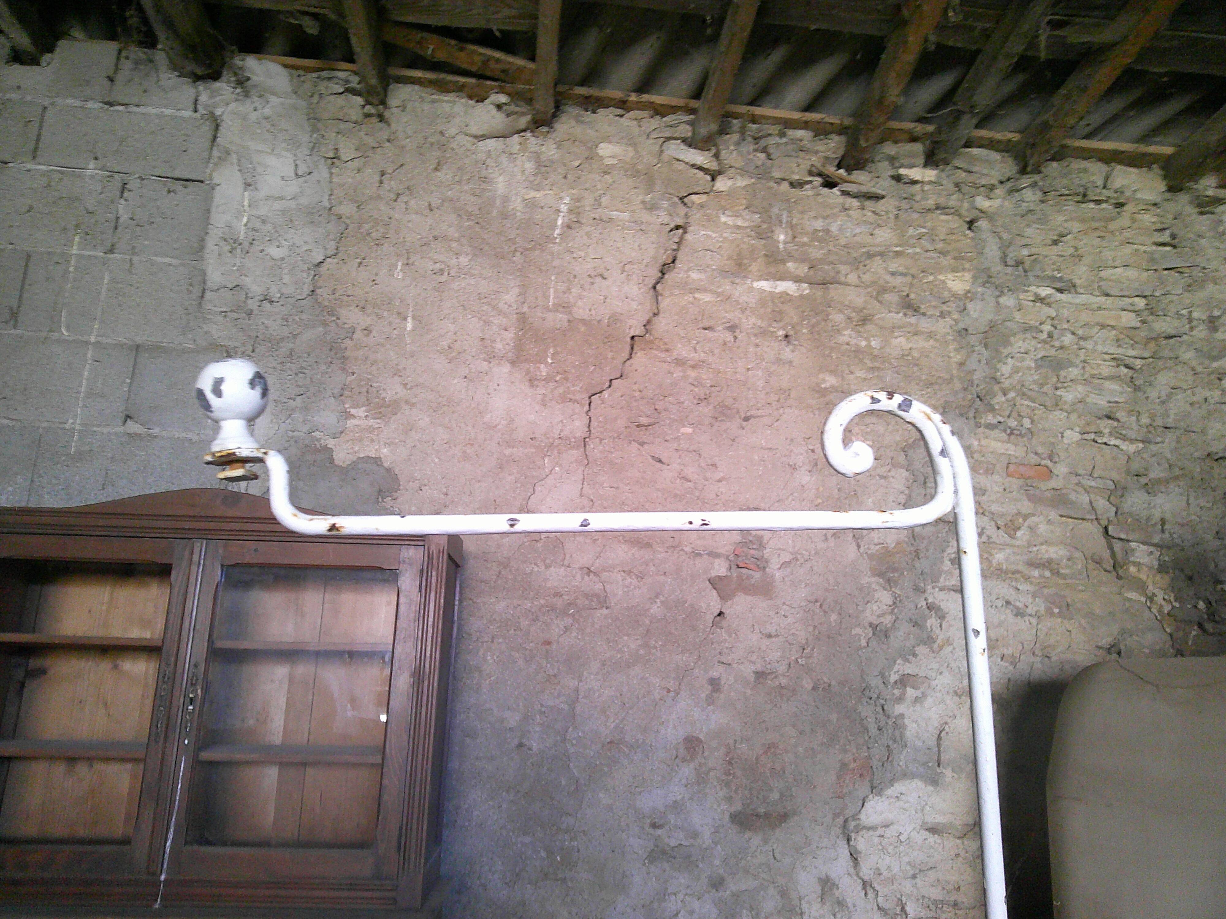 Wrought iron rocking cradle