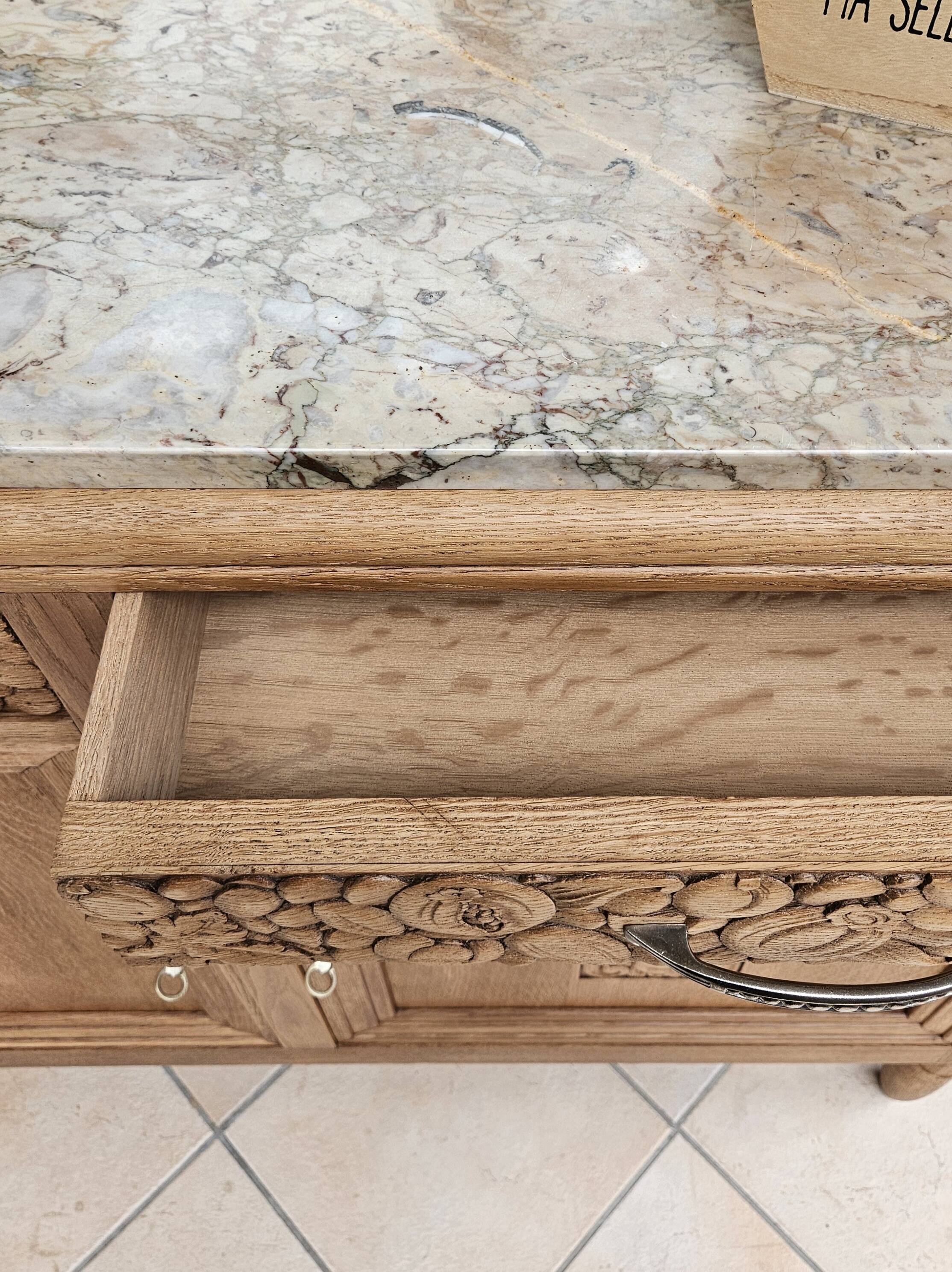 Buffet parisien art déco