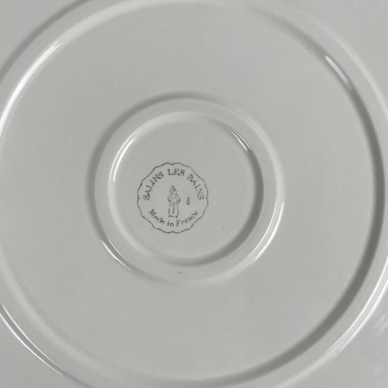 Cake or serving dish barbotine Salins, fruit pattern