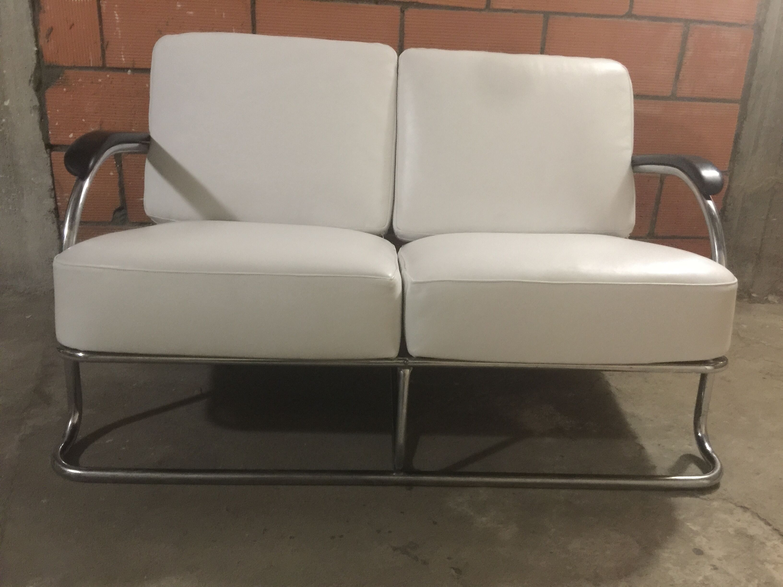 Bauhaus Sofa