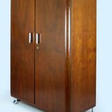 Garde-robe en acier chromé et tubulaire Bauhaus de Hynek Gottwald, années 1940.