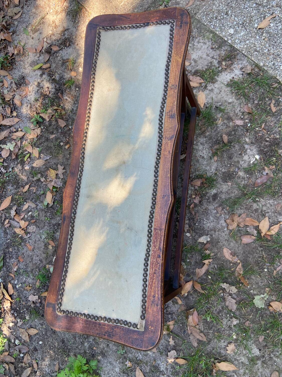 Folding bed that doubles as a bench from the 1930s